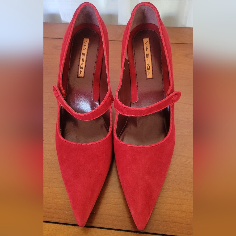 Via Spiga Red Suede Heels, Sz 10, New w/o box with Mary Jane Strap